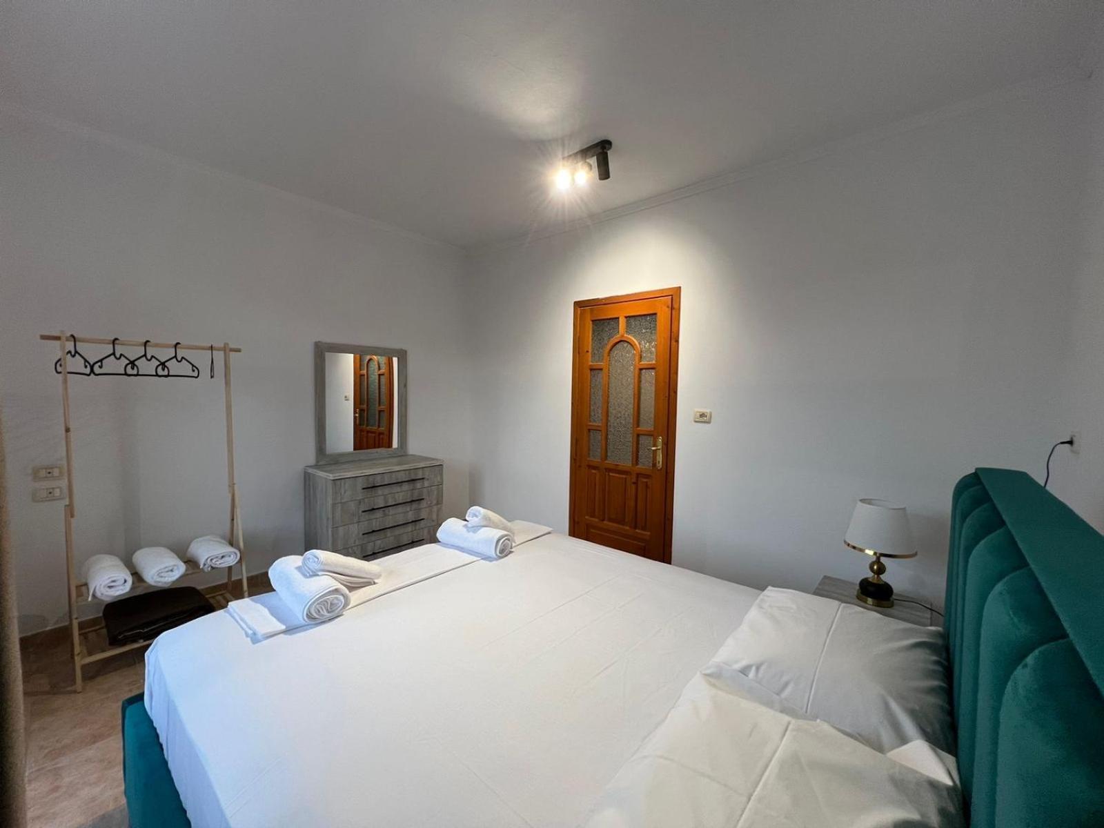 Sajmir Suites Përmet Exterior foto